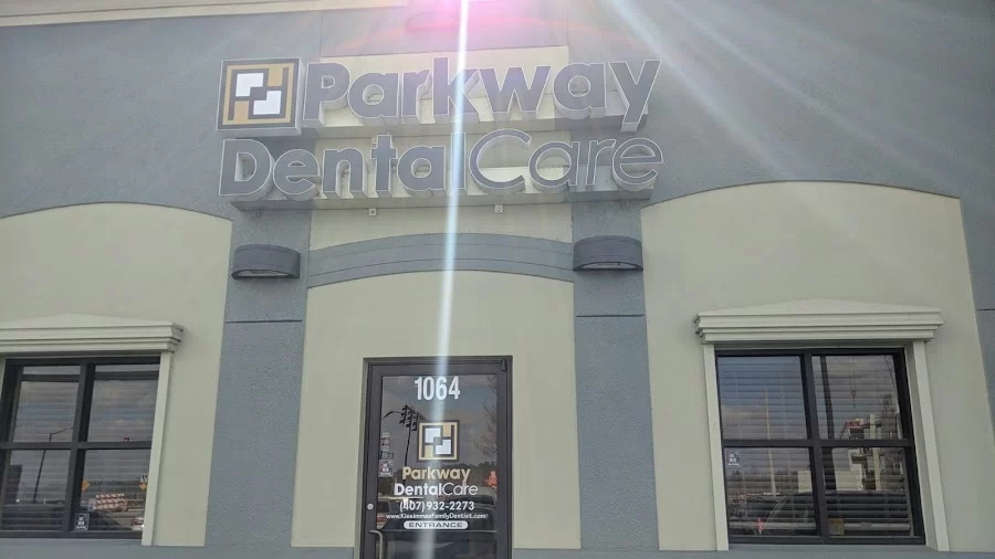Parkway Dental Care Picture 3
