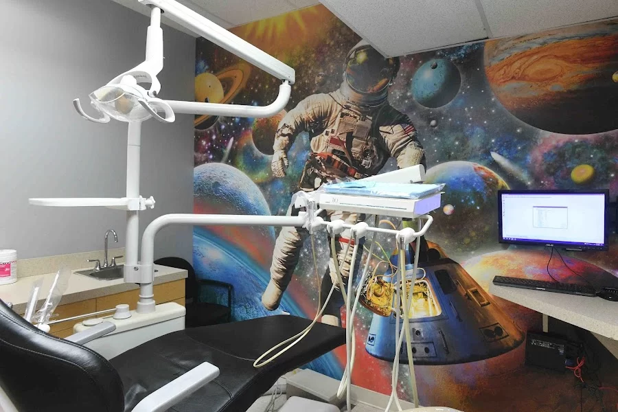 PhD Dental of Lynwood Adults, Kids, Implants & Orthodontics Picture 4