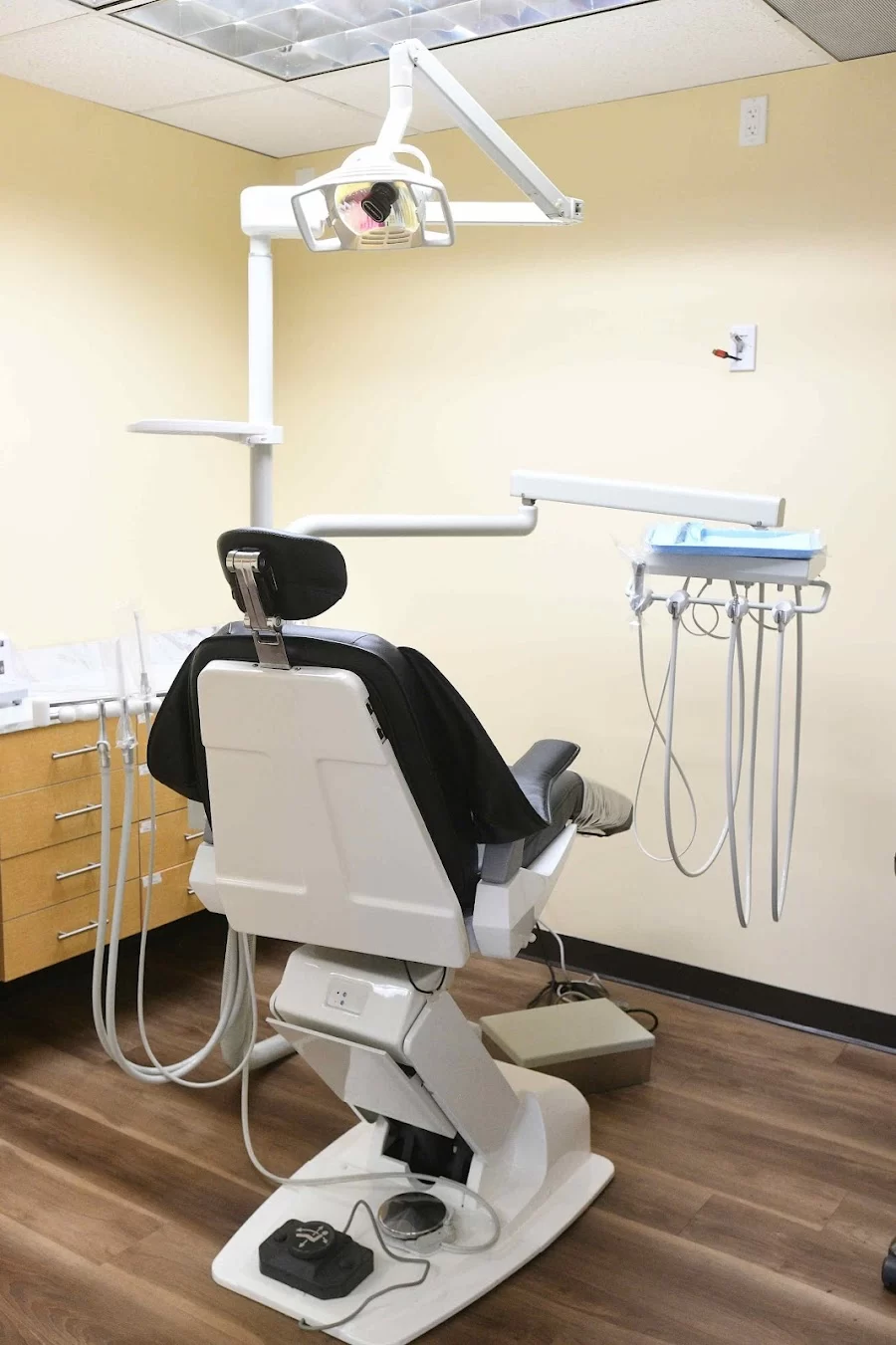 PhD Dental of Lynwood Adults, Kids, Implants & Orthodontics Picture 10