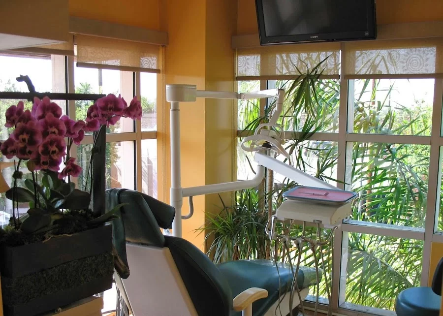 Tarzana Smile Design Picture 3