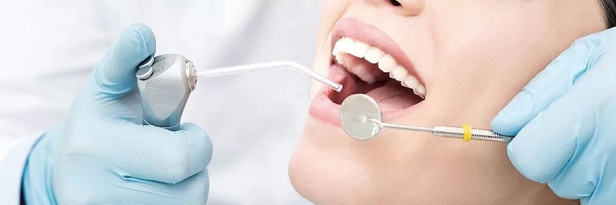 Tarzana Dental Center Picture 1