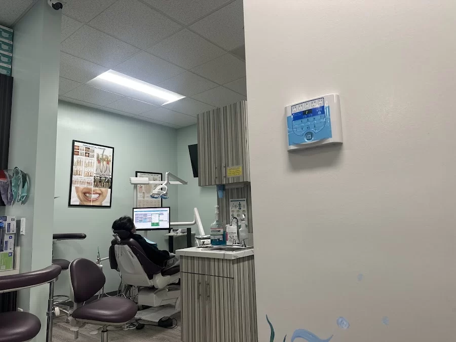 Dr. Peggy Y. Kang, DDS Picture 1