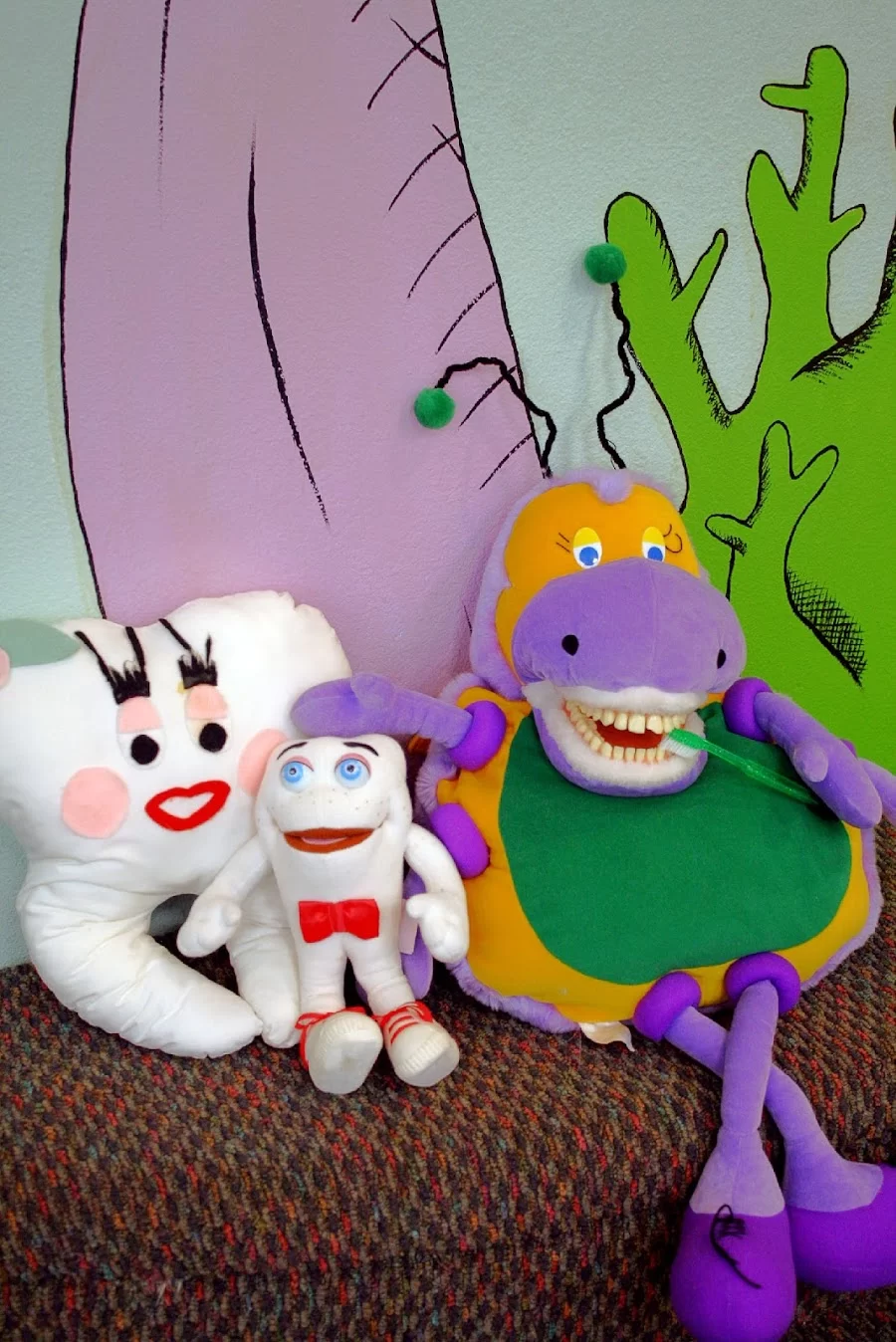 Pediatric Dentist - Joshua Cline DMD & David L. Goldstein DMD - Simply Kids Dentistry of Orlando Picture 10
