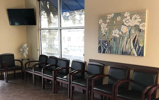 Newport Dental & Orthodontics Picture 1