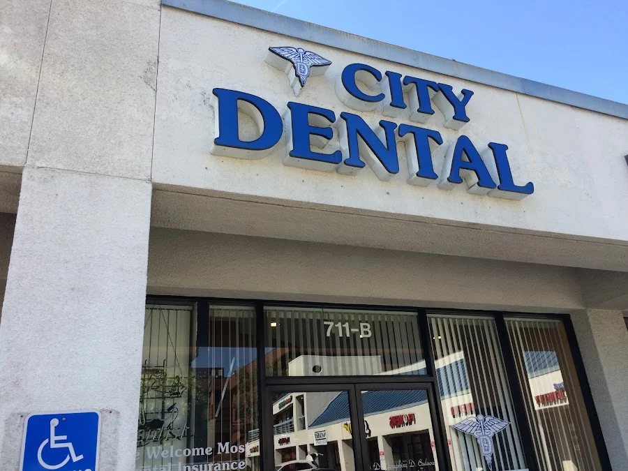 City Dental: Cadaoas Josephine D DDS Picture 1