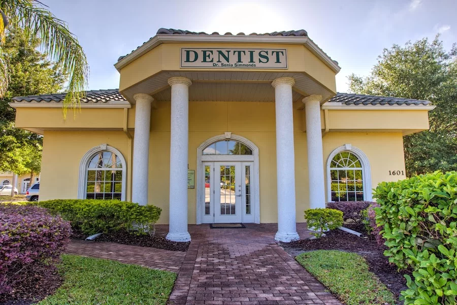 Mosaic Dental Center Picture 8