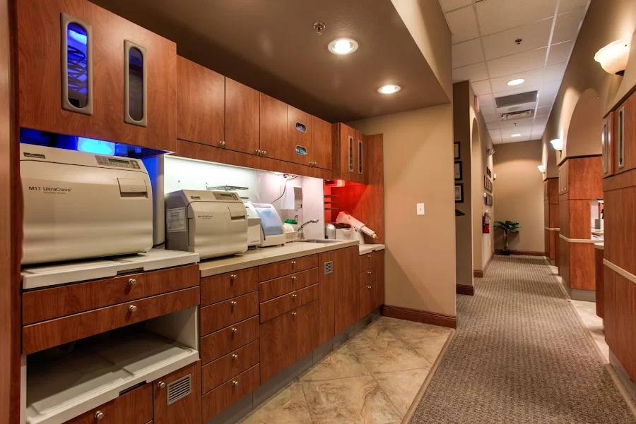 Mosaic Dental Center Picture 5
