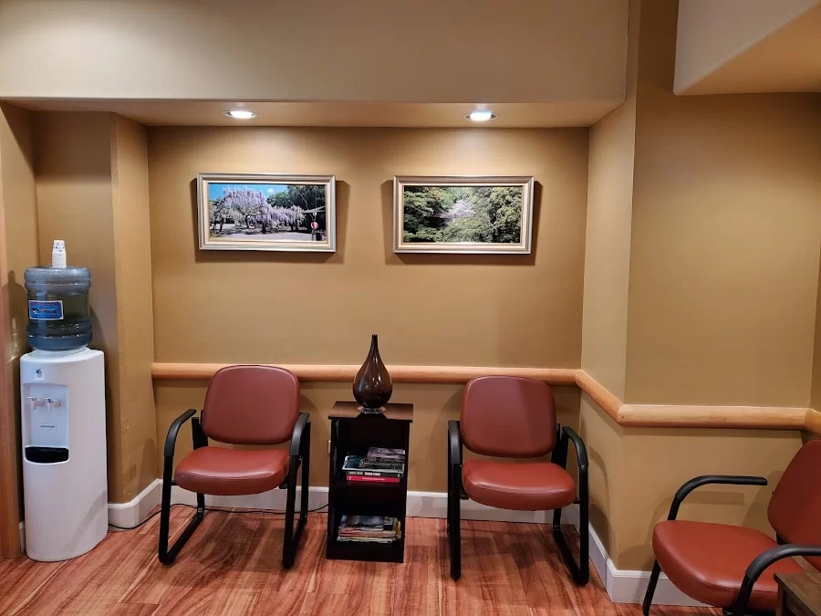 Pure Smiles Hawaii - Lisa Whang Shirai, DDS (Dentist in Honolulu) Picture 4