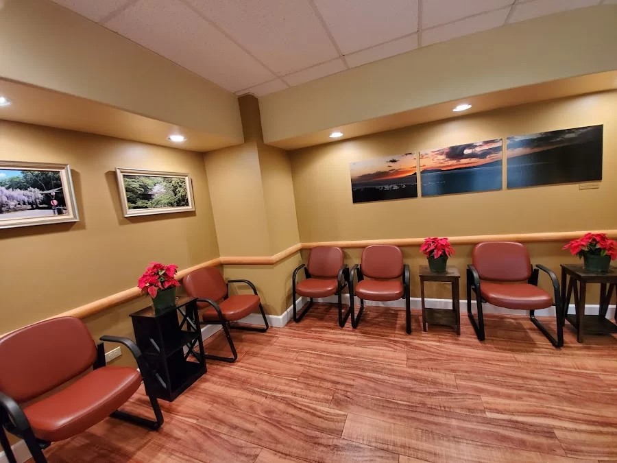 Pure Smiles Hawaii - Lisa Whang Shirai, DDS (Dentist in Honolulu) Picture 3