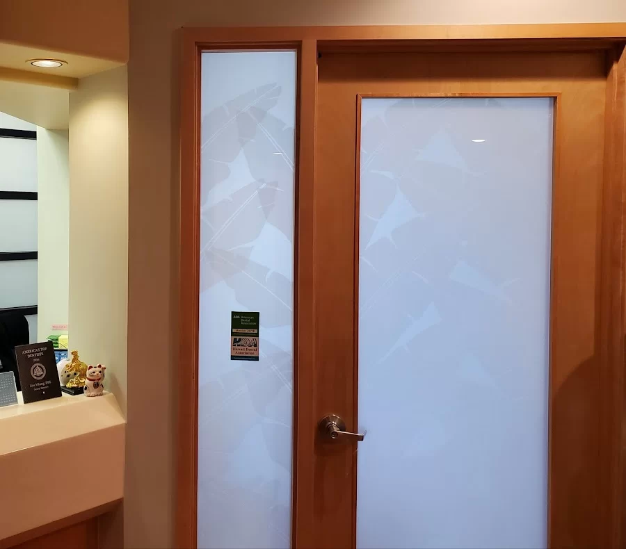 Pure Smiles Hawaii - Lisa Whang Shirai, DDS (Dentist in Honolulu) Picture 1