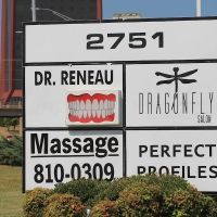 Dr. J. Robert Reneau, DDS ico