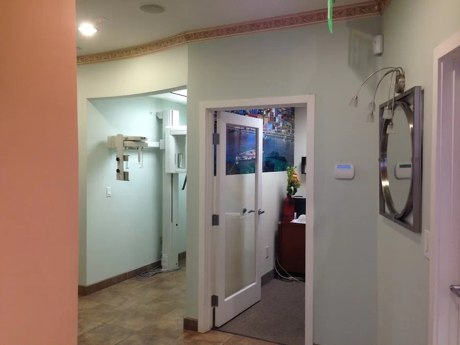 Comfort Dental Center Picture 2