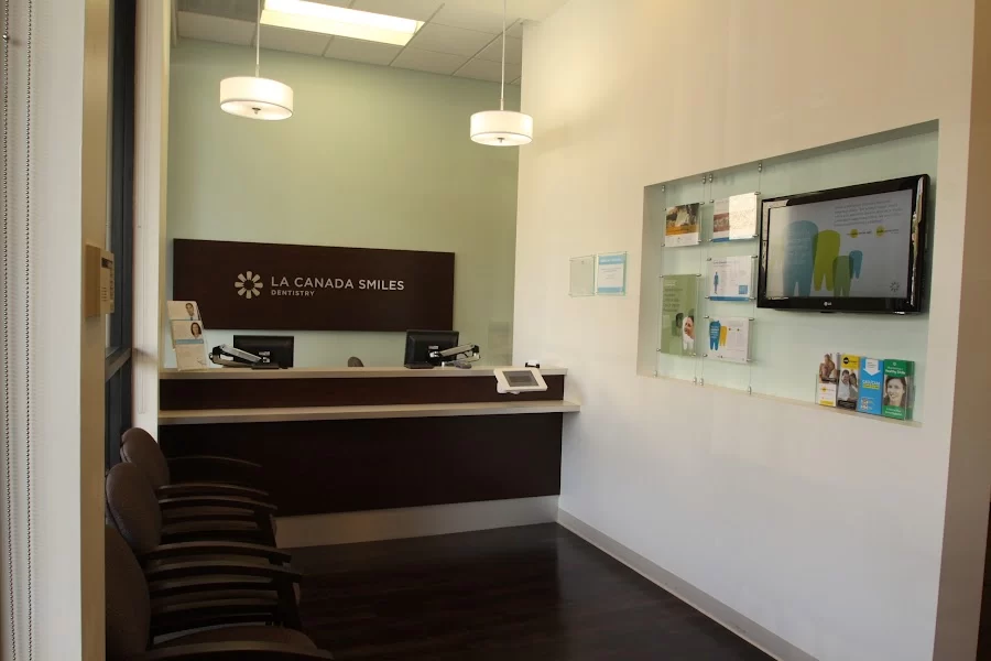 La Canada Smiles Dentistry Picture 3