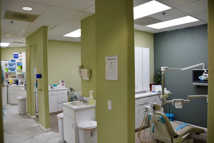 Family Dentistry Dr. Vahag Mehrabian Picture 4