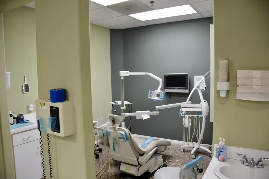 Family Dentistry Dr. Vahag Mehrabian Picture 6