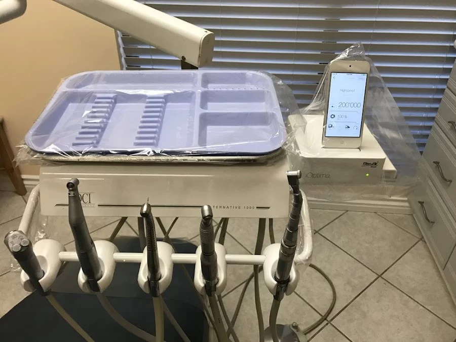 Saryan Dental Picture 4