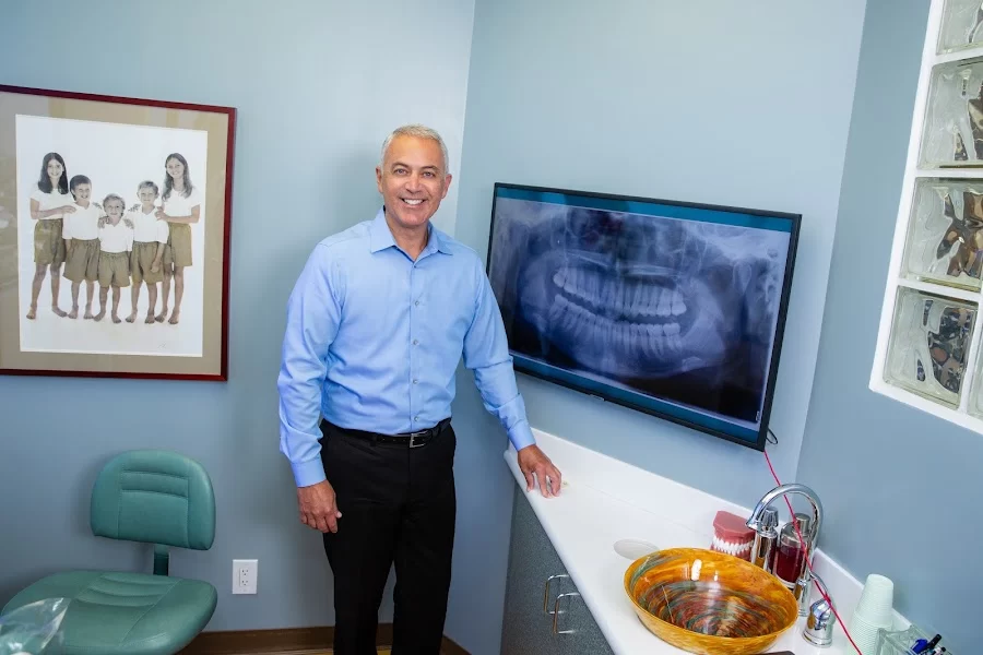 Fernandes Orthodontics | Tony Fernandes DDS | Modern Orthodontist in Los Angeles Picture 1