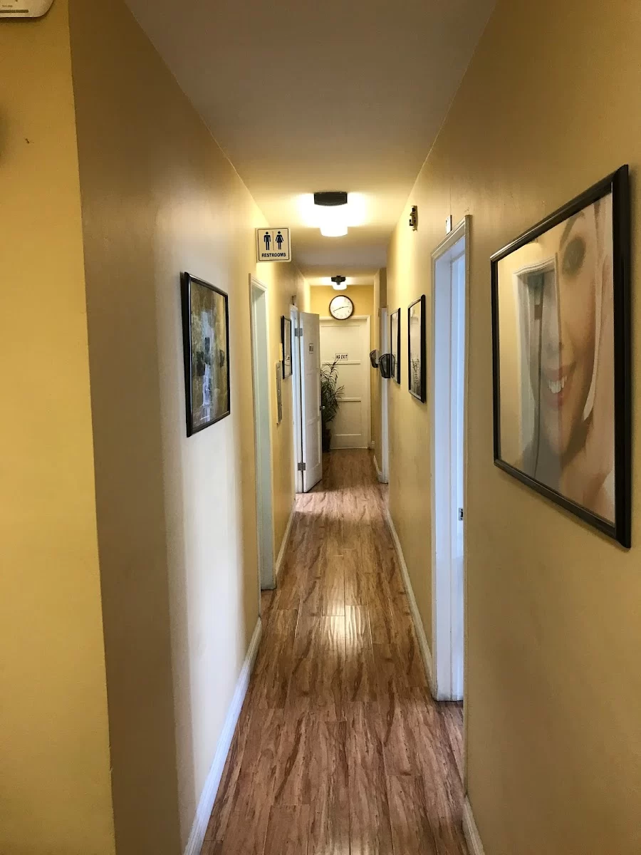 Farwest Dental Group, Los Angeles Picture 4
