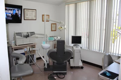 Crescent Dental Picture 1