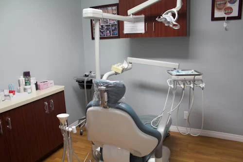 Smile LA Dental Picture 2