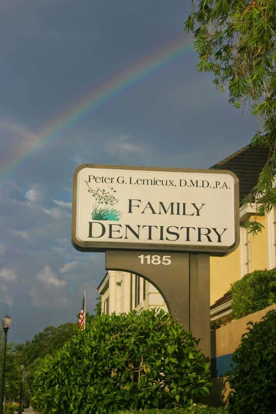 Peter G. Lemieux, DMD, PA Picture 8