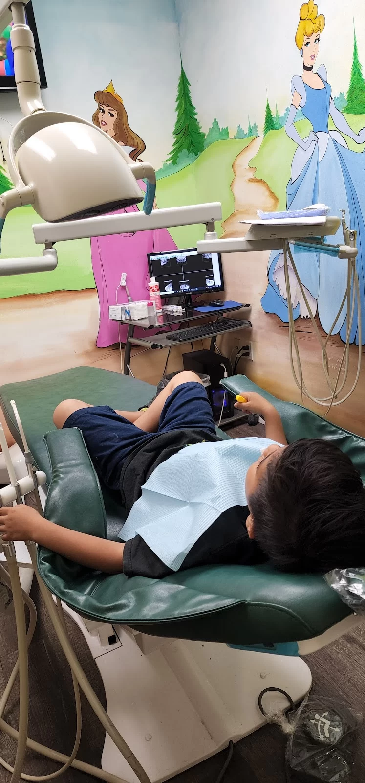 Children Dental World olympic Offic Picture 7