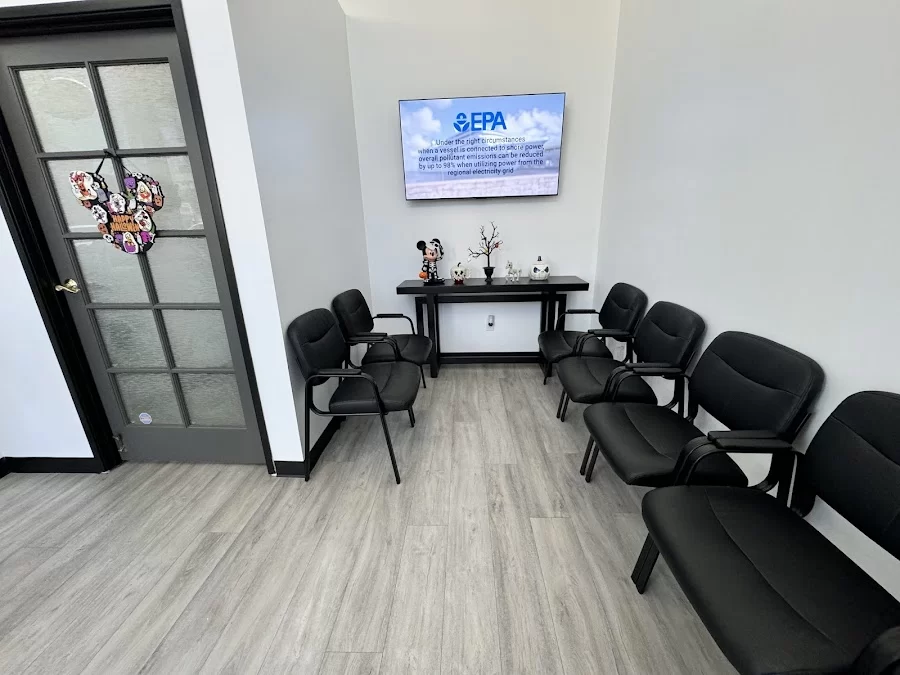 Liberty Smile Center Van Nuys - Implant, Braces, Cosmetic & Oral Surgery Picture 1