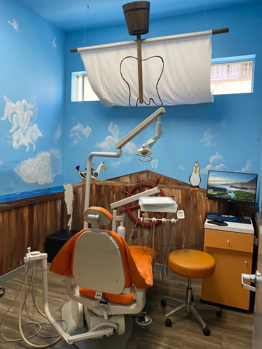 Kids and Teen Dental Place Picture 4