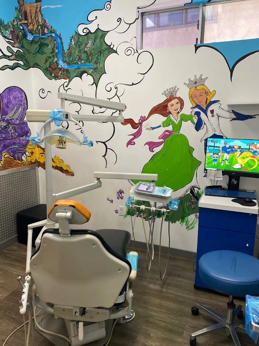 Kids and Teen Dental Place Picture 6