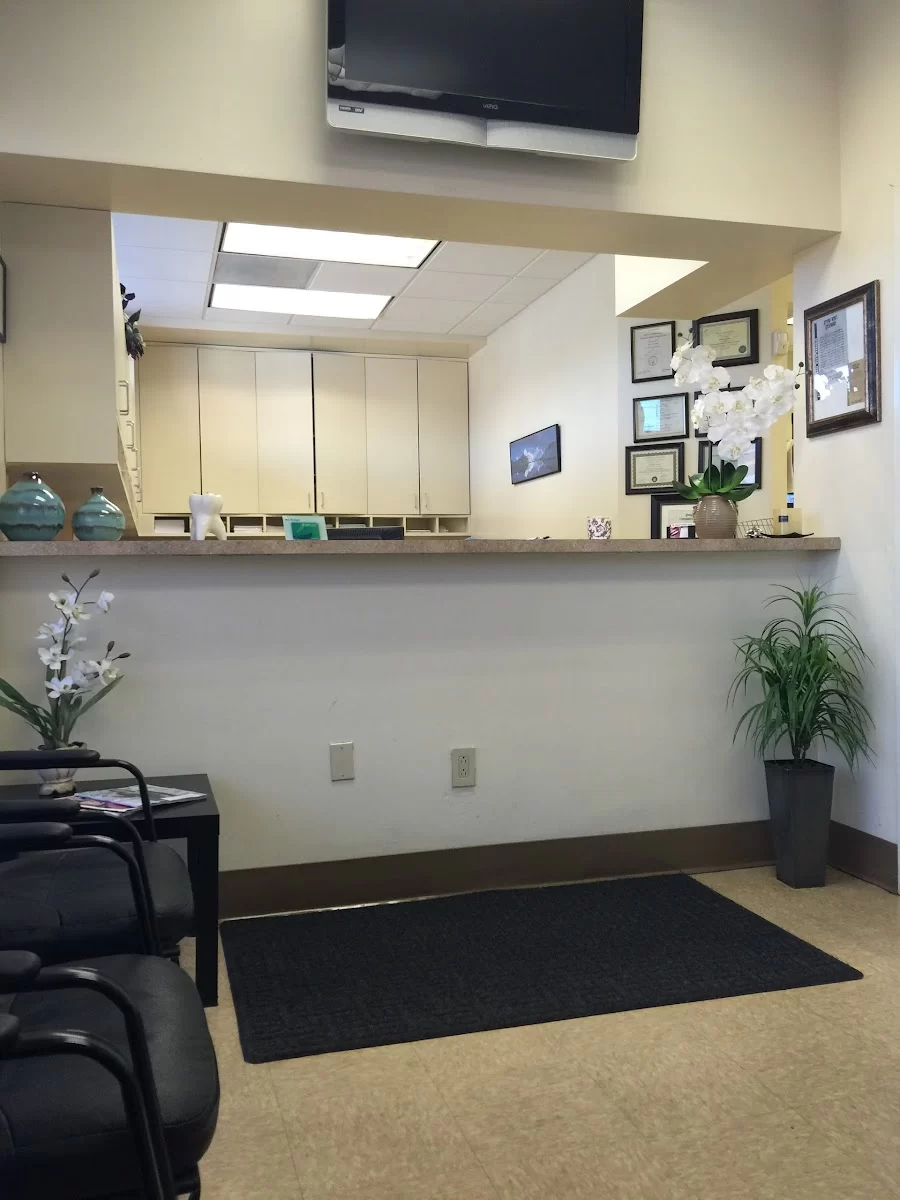 The Dental Smile Center Picture 4