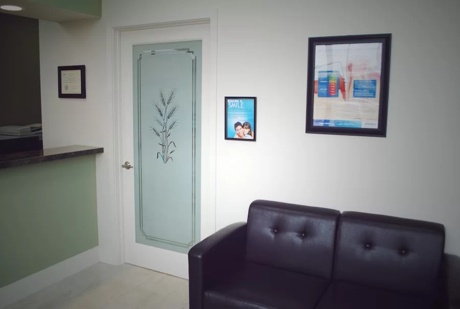 Smile Center - Whittier Picture 3