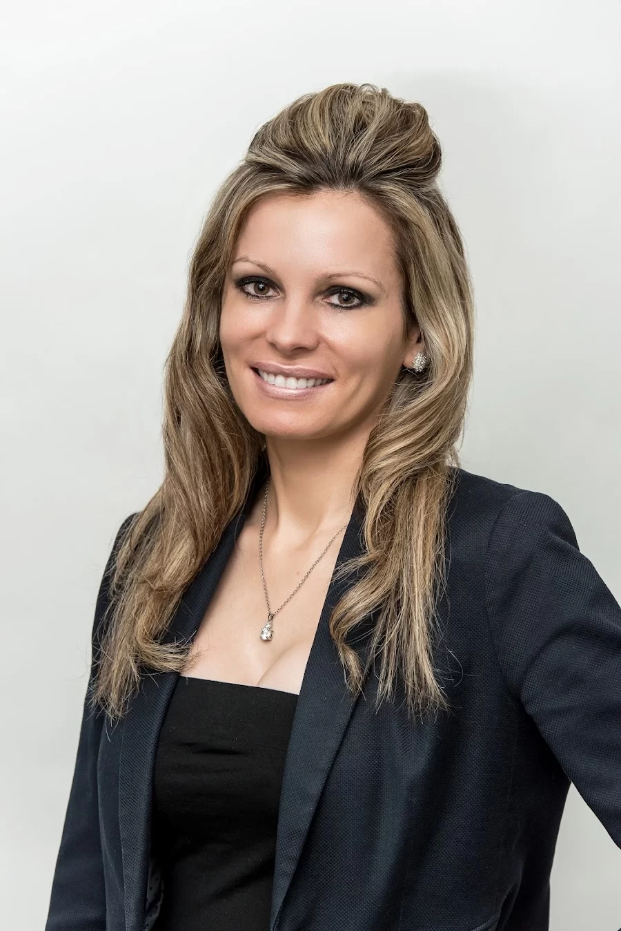 Oasis Prosthodontics, Marina Funtik, DMD, MS, FACP Picture 7