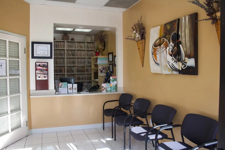 Florence Family Dental Center: Michel, Carlos R DDS Picture 2