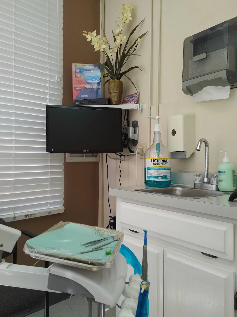 Long Beach Dental Picture 4