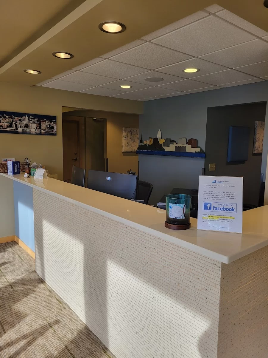 Madison Lakes Dental Picture 7