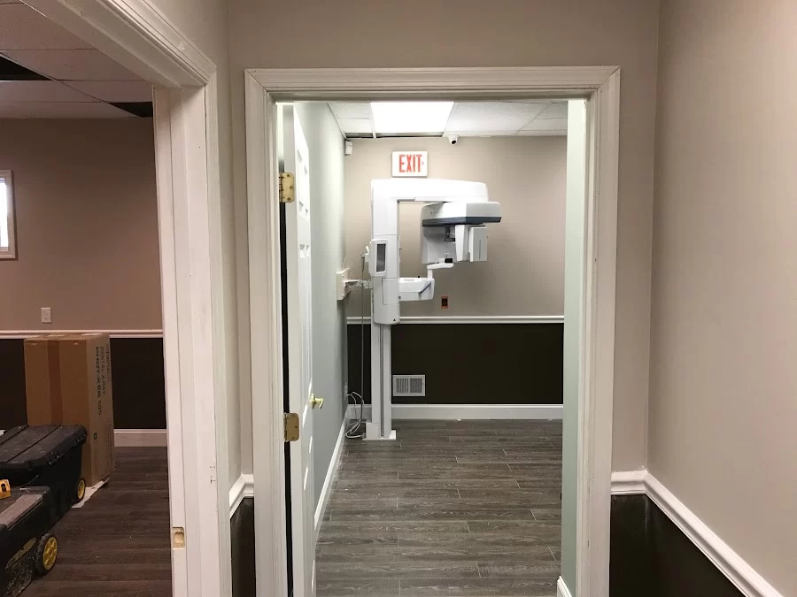 NJ Smiles Dental Of Woodbridge Picture 1