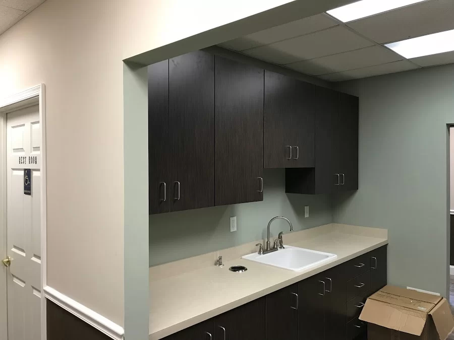 NJ Smiles Dental Of Woodbridge Picture 2
