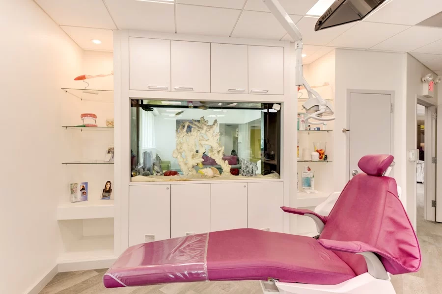 Max Sulla, DDS Picture 3