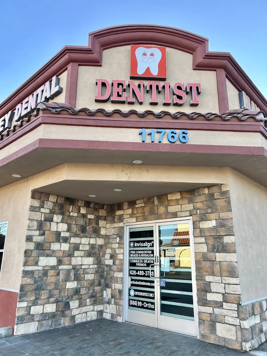 May Valley Dental Center Picture 7