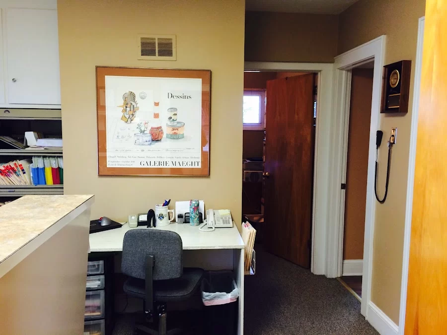 Bloom & Bloom, The Center For Excellence in Dentistry Picture 4