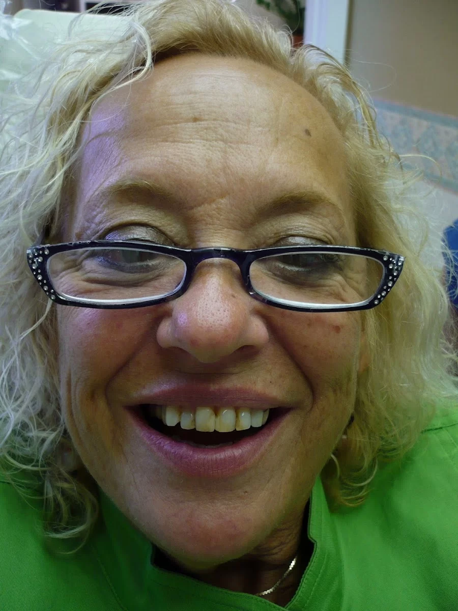 Brunswick Dental Associate-Dentista Hispana New Brunswick Picture 10
