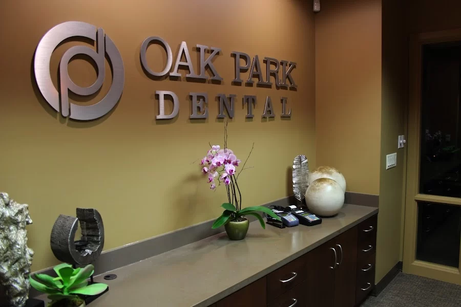 Oak Park Dental Picture 1