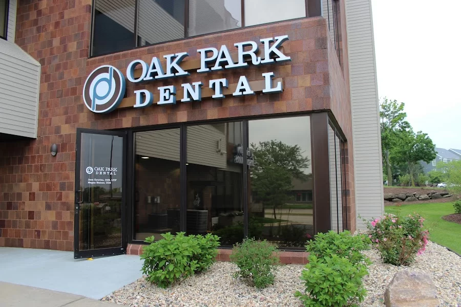 Oak Park Dental Picture 9
