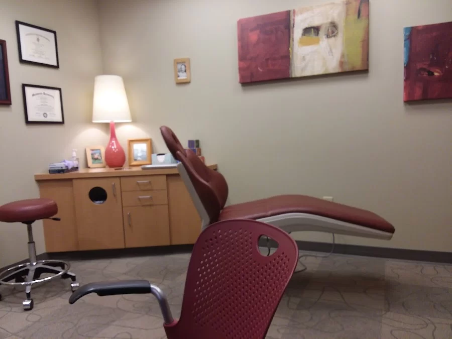 Dental Health Orthodontics - West Clinic Picture 1