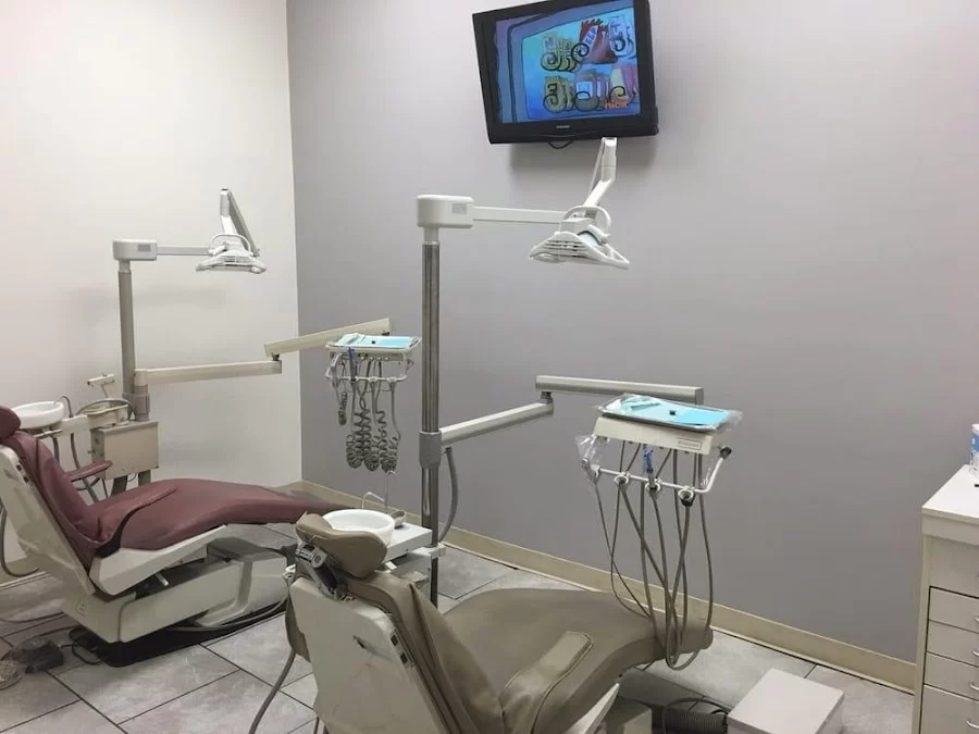 PhD Dental Los Angeles Kids, Family & Orthodontics Picture 2