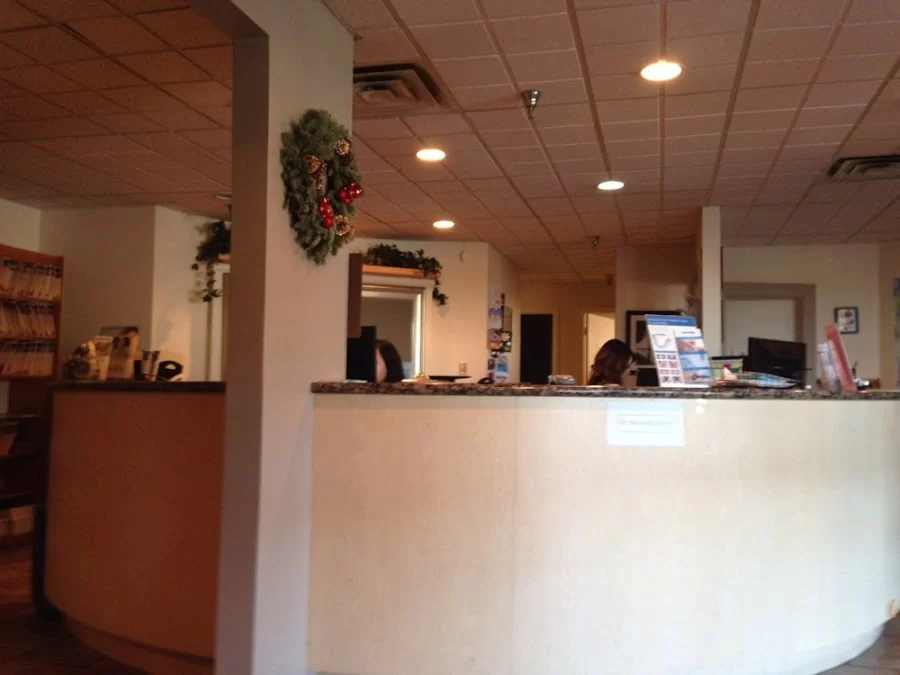 Reynolds, Clinton DDS Picture 2