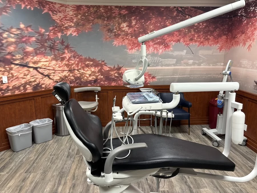 Happy Dental Picture 7