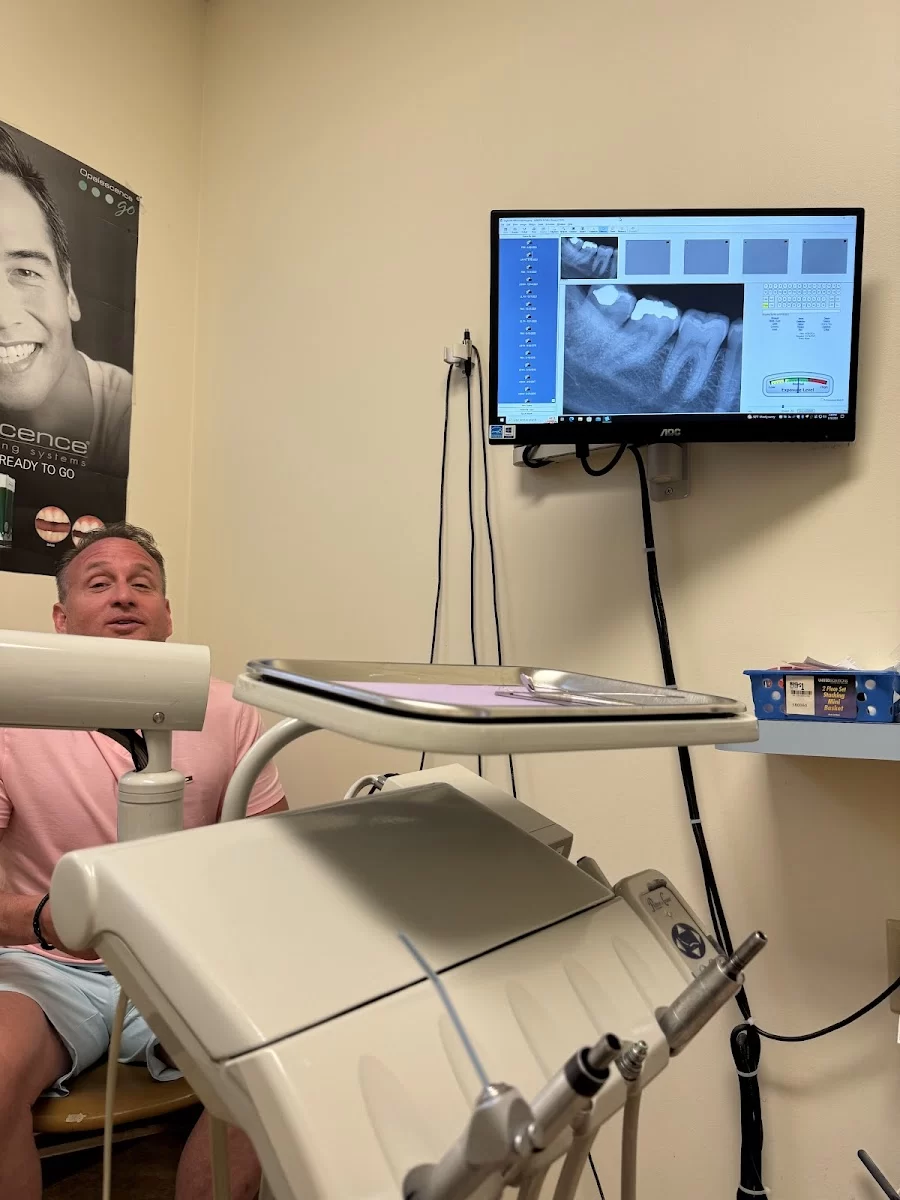 Reed Dental Picture 4