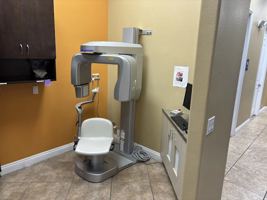 Hola Dental Picture 2