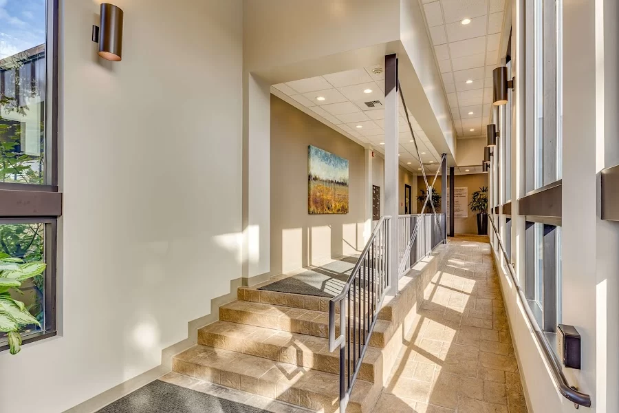 Premier Periodontics - Mercer Island Periodontal Office Picture 3